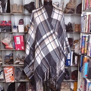 + 29 Palms Plaid Fringe Poncho One Size